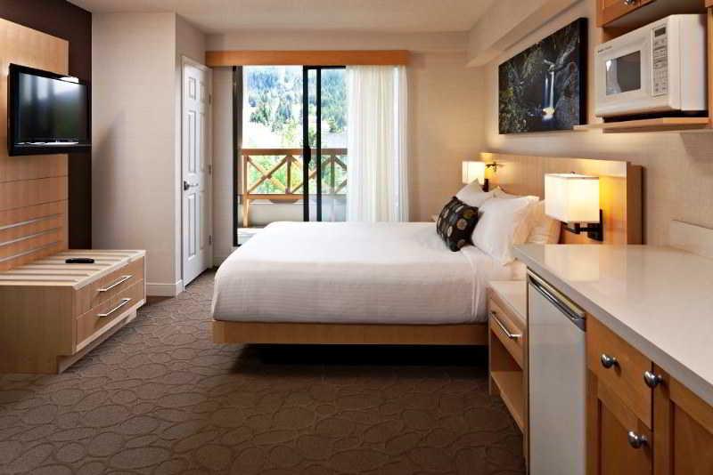 Delta Hotels By Marriott Whistler Village Suites Chambre photo