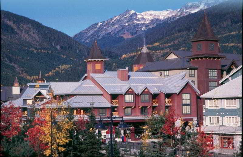 Delta Hotels By Marriott Whistler Village Suites Extérieur photo